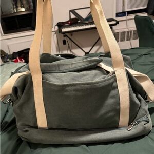 Lo & Sons Small Catalina Deluxe